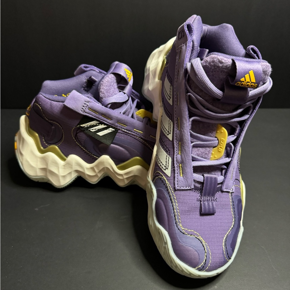 Women's Adidas Exhibit B Candace Parker Mid Top Basketball Shoes GZ2377 Sz: 6.5